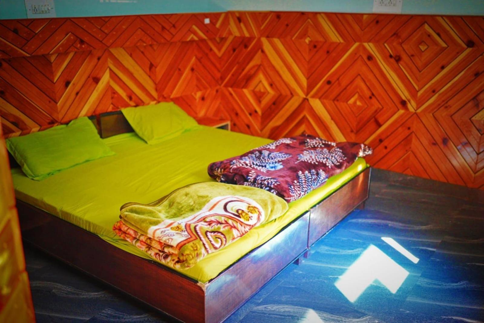 Chalo Chhalal Hotel & Cafe Kasol Εξωτερικό φωτογραφία
