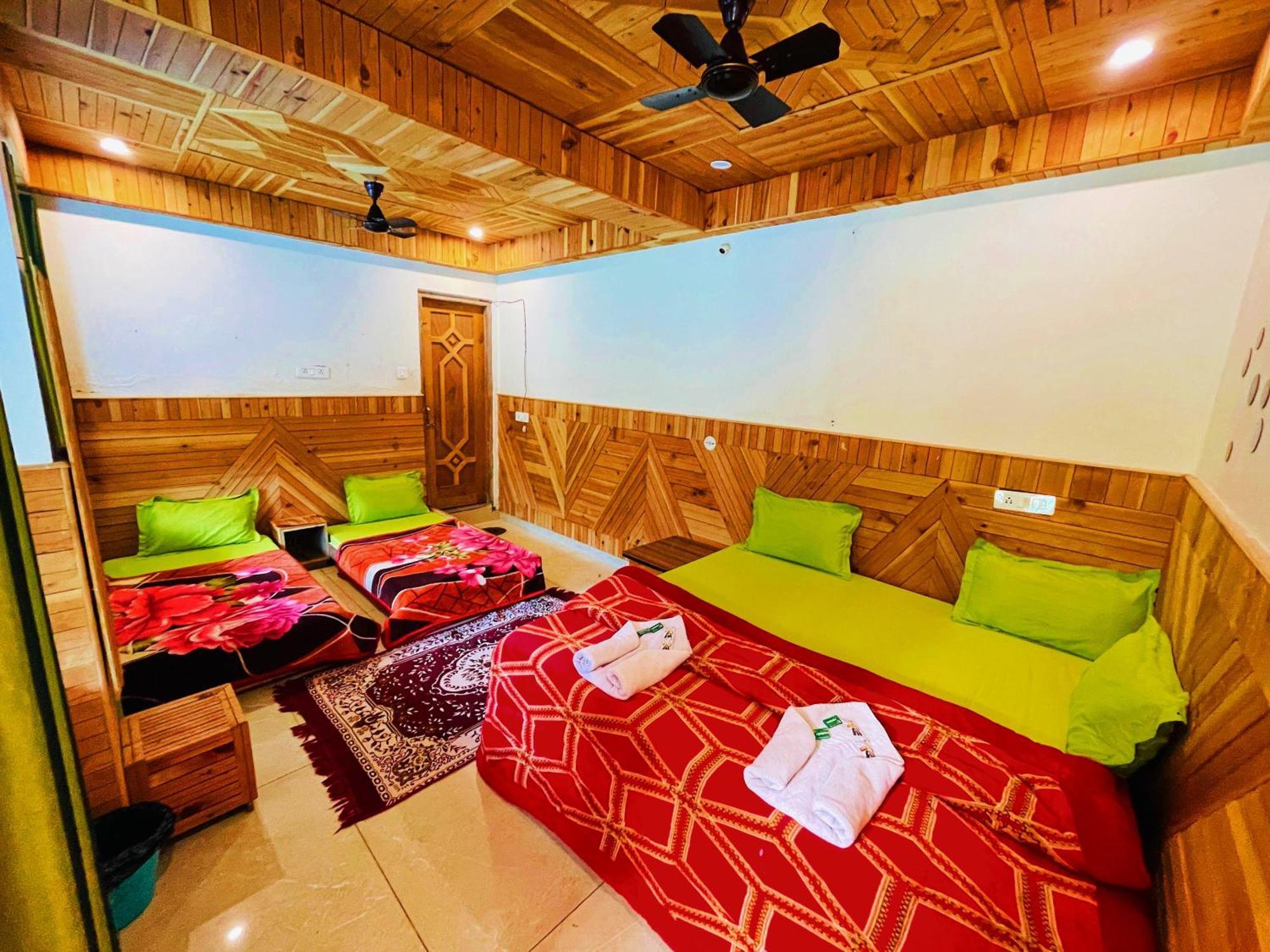 Chalo Chhalal Hotel & Cafe Kasol Εξωτερικό φωτογραφία